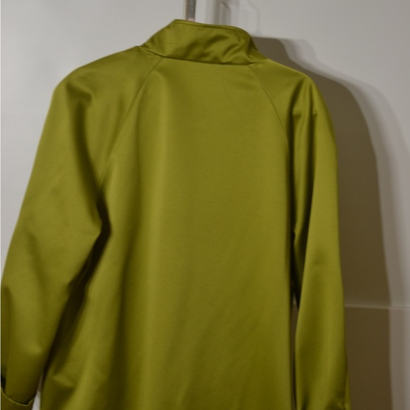 Preloved Guillaume  coat in a beautiful chartreuse green. - Picture 2 of 11